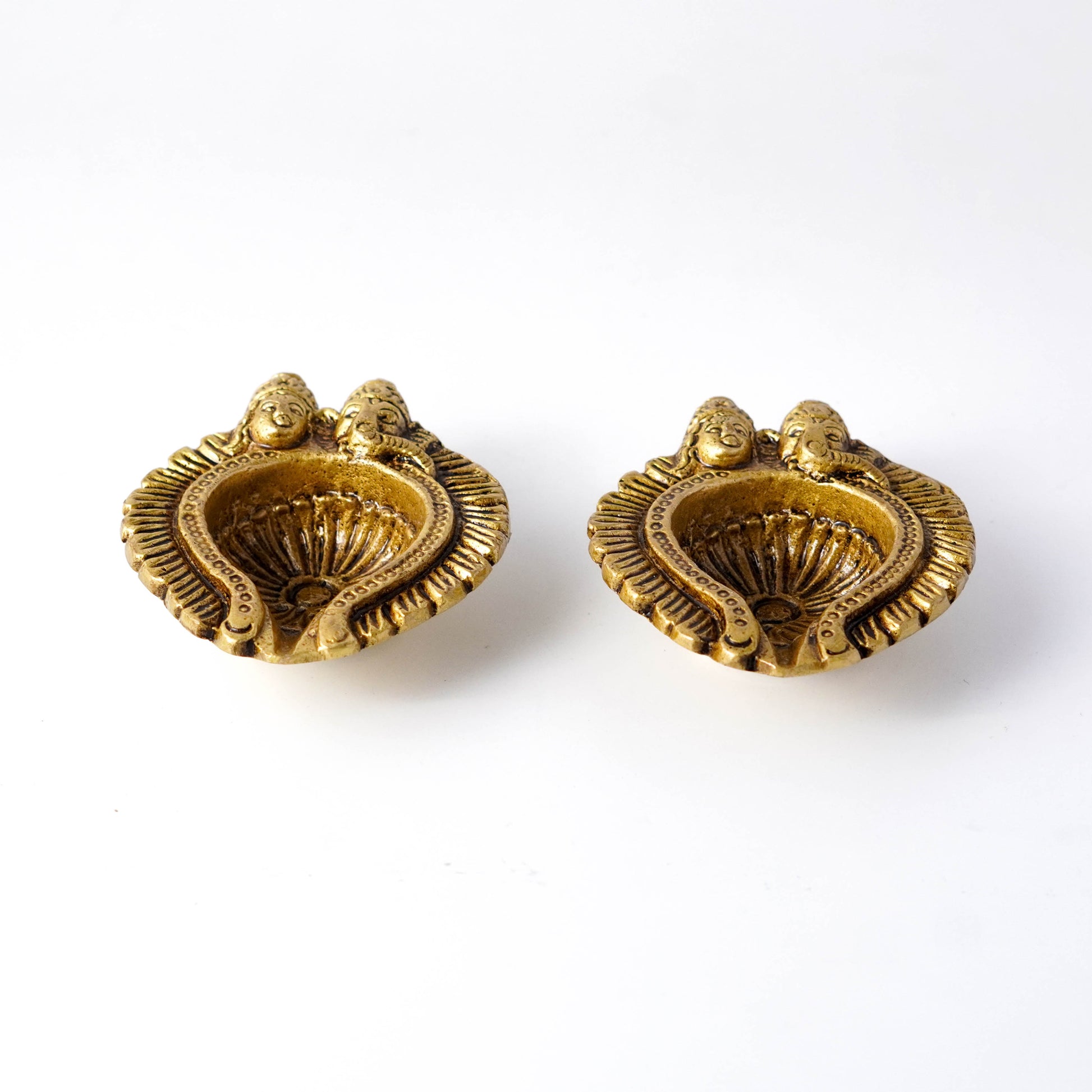 Laxmi Ganesh Brass Diya, Puja Deepak, Set of 2 | VARYRA - VARYRA