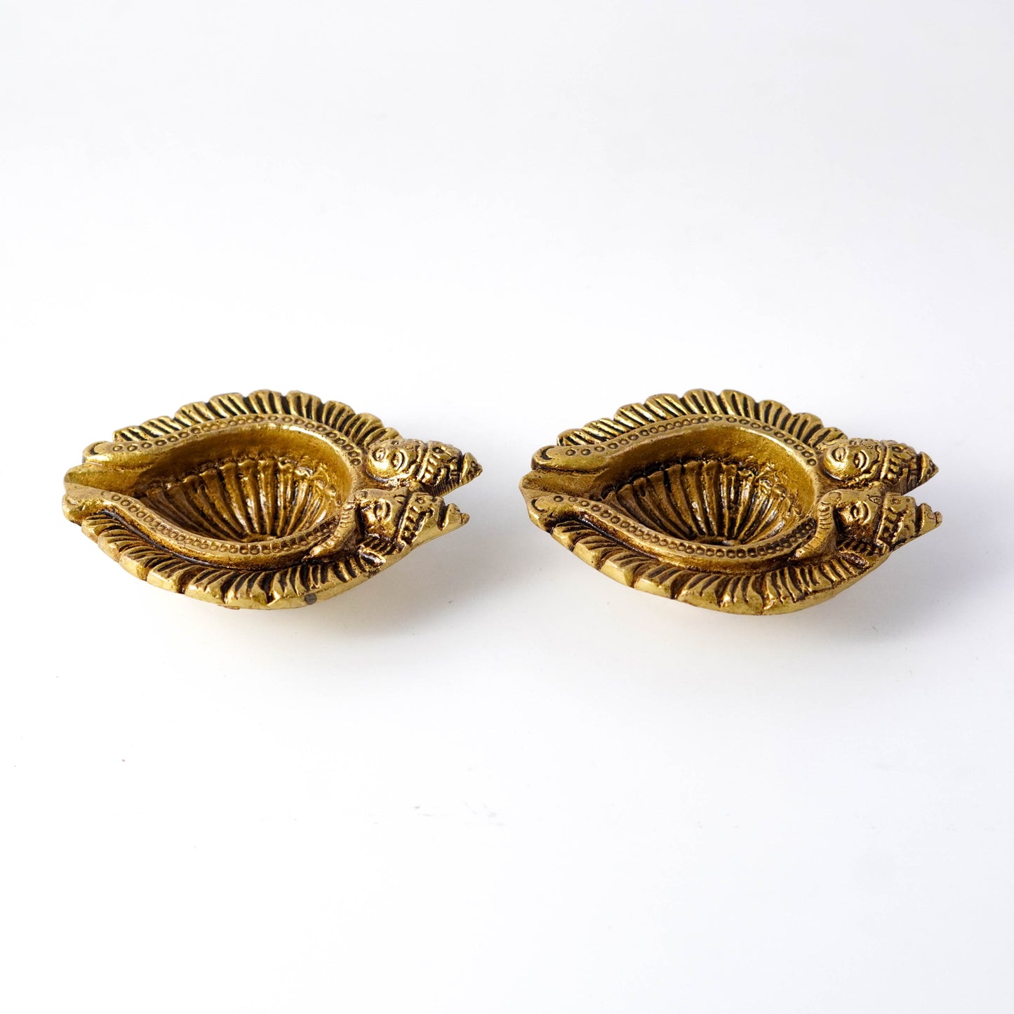 Laxmi Ganesh Brass Diya, Puja Deepak, Set of 2 | VARYRA - VARYRA