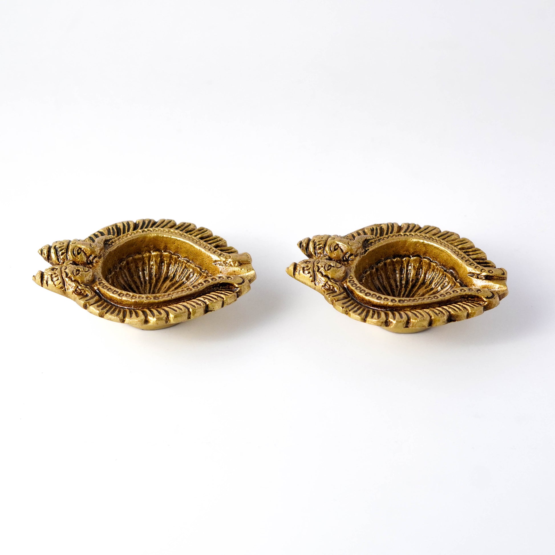 Laxmi Ganesh Brass Diya, Puja Deepak, Set of 2 | VARYRA - VARYRA