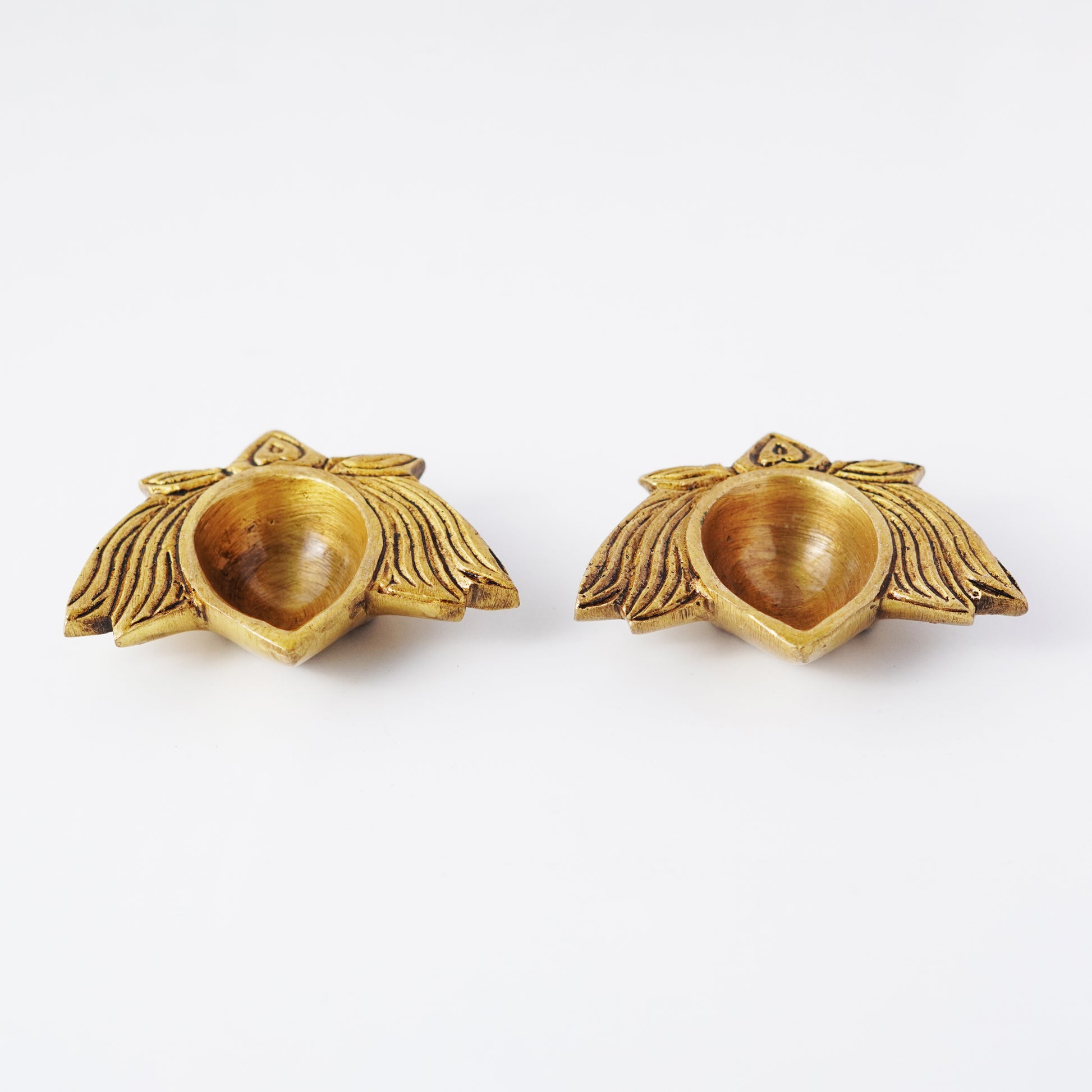 Kamal Prabha Brass Diya, Puja Deepak, Set of 2 | VARYRA - VARYRA