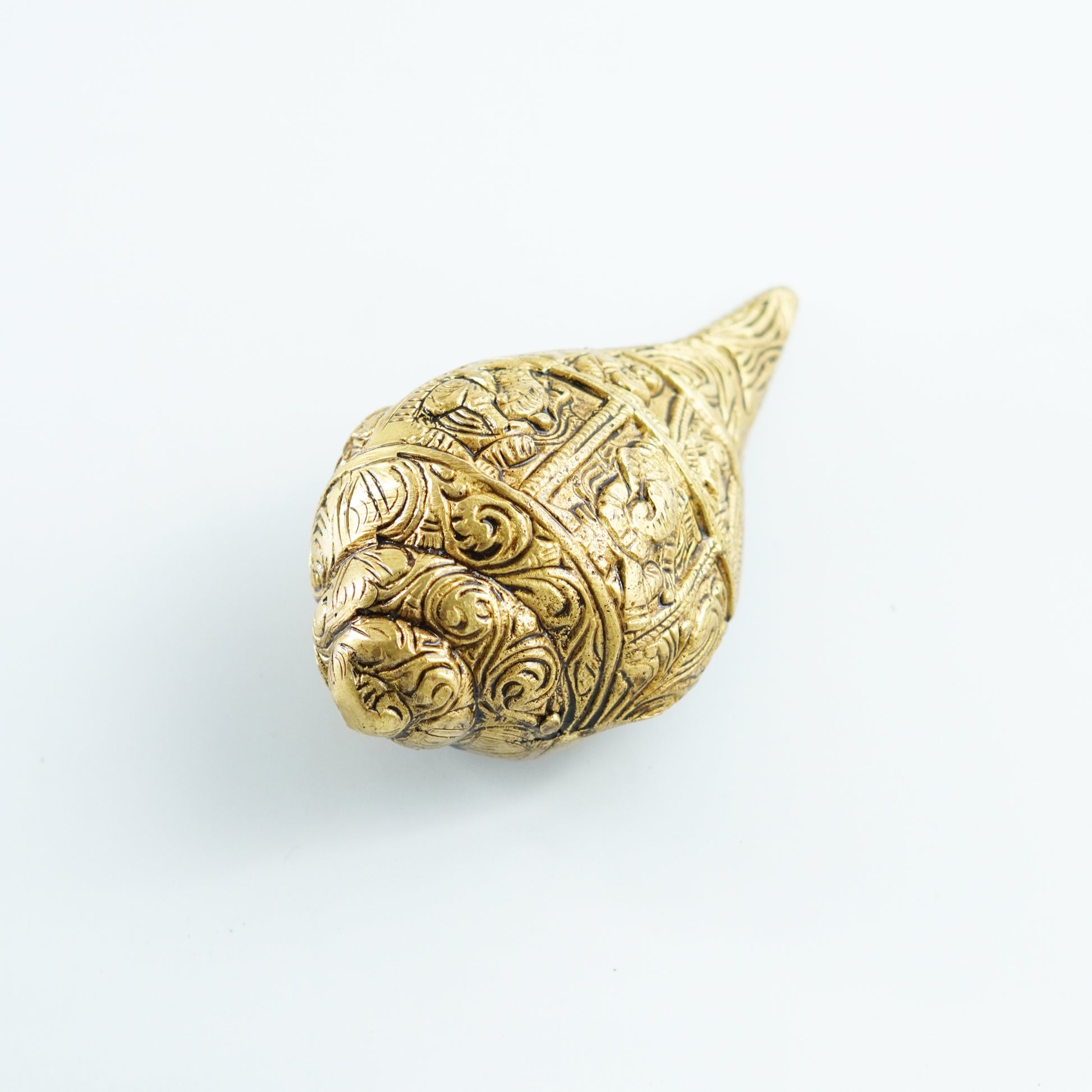 Brass Shankh with Detailed Engravings, Puja Article | VARYRA - VARYRA