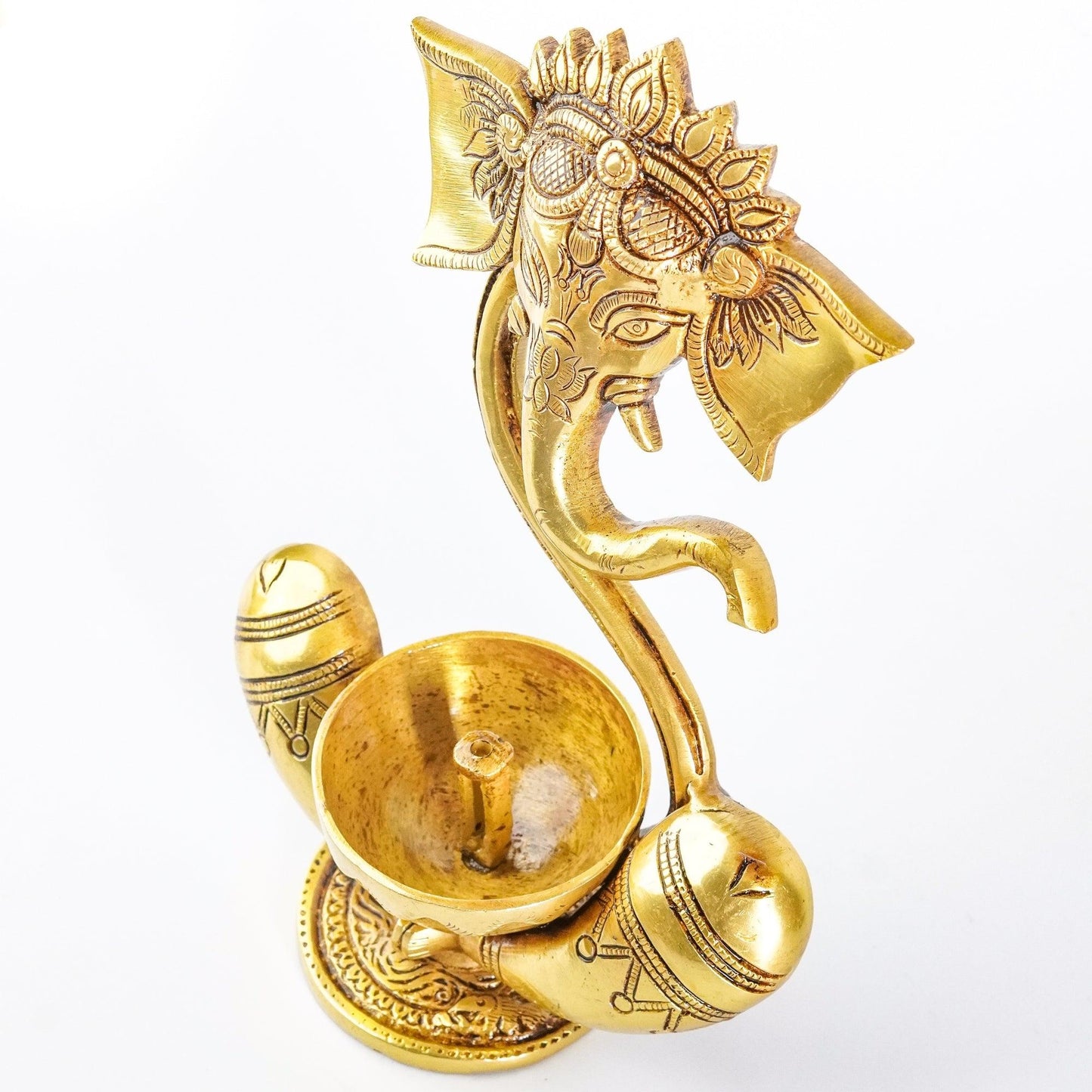 varyra ganesh floating trunk diya oil lamp side image