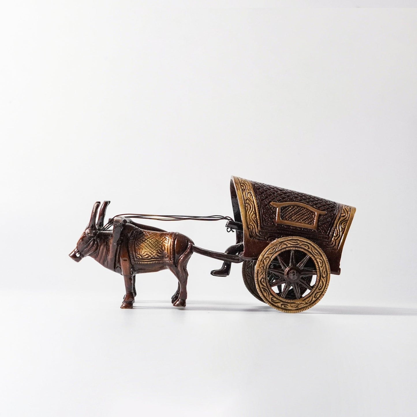 Bullock Cart Vintage Showpiece, Covered Carriage, M | VARYRA - VARYRA