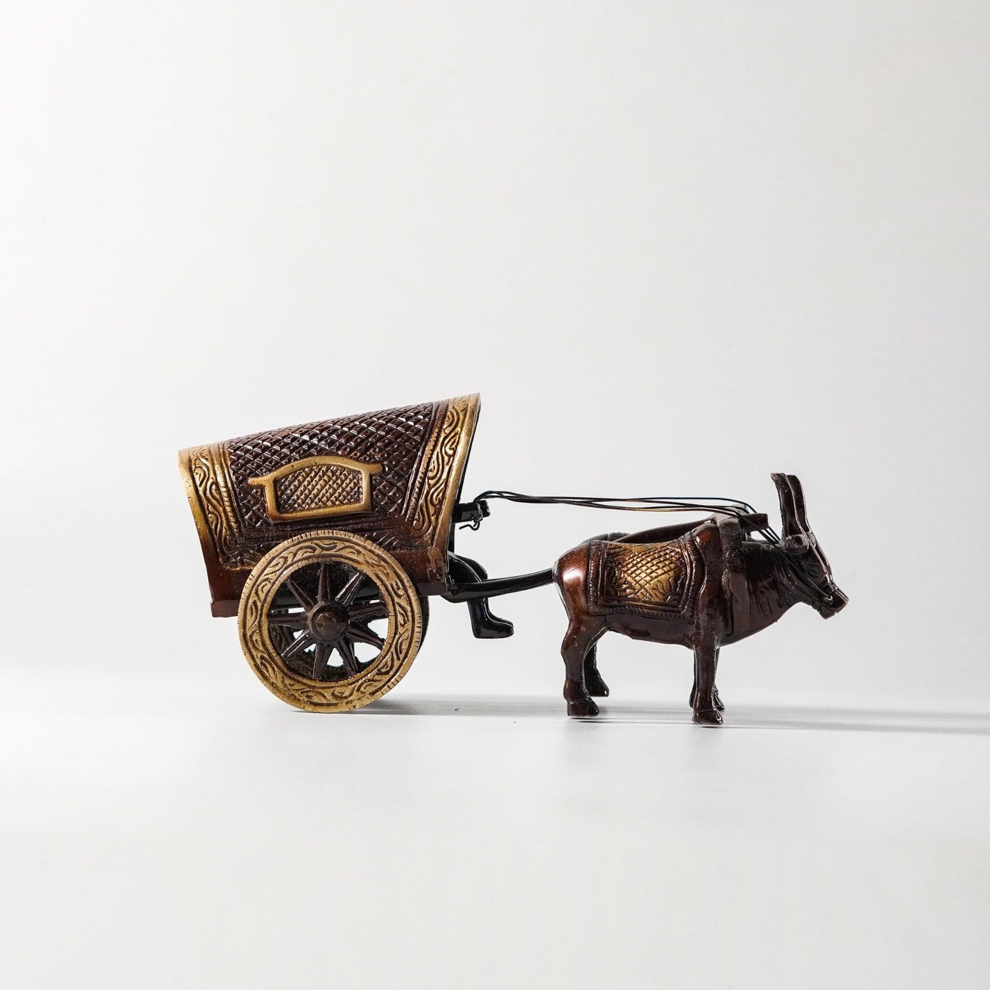 Bullock Cart Vintage Showpiece, Covered Carriage, M | VARYRA - VARYRA