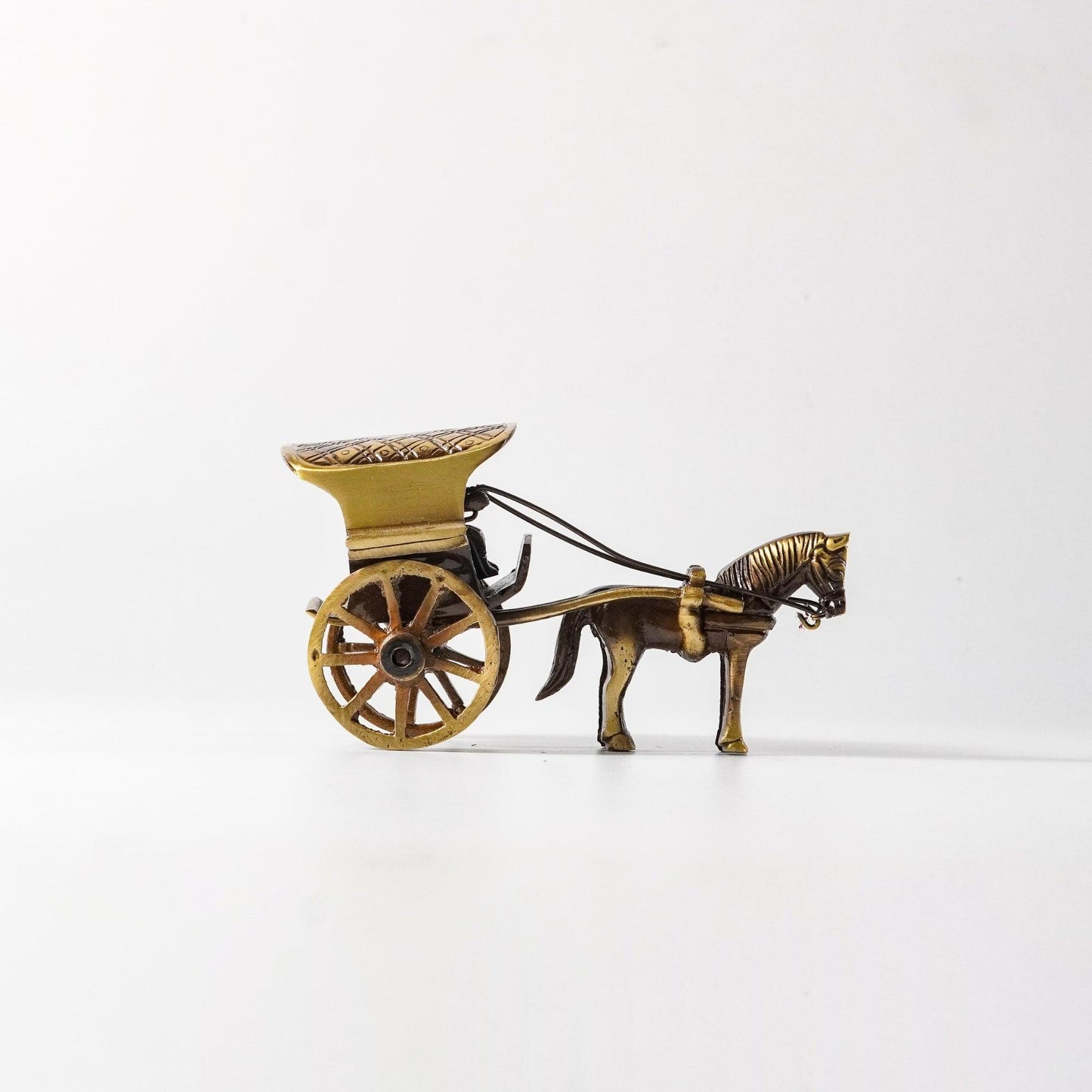 Horse Carriage Miniature Showpiece, Brass Metal, S | VARYRA - VARYRA