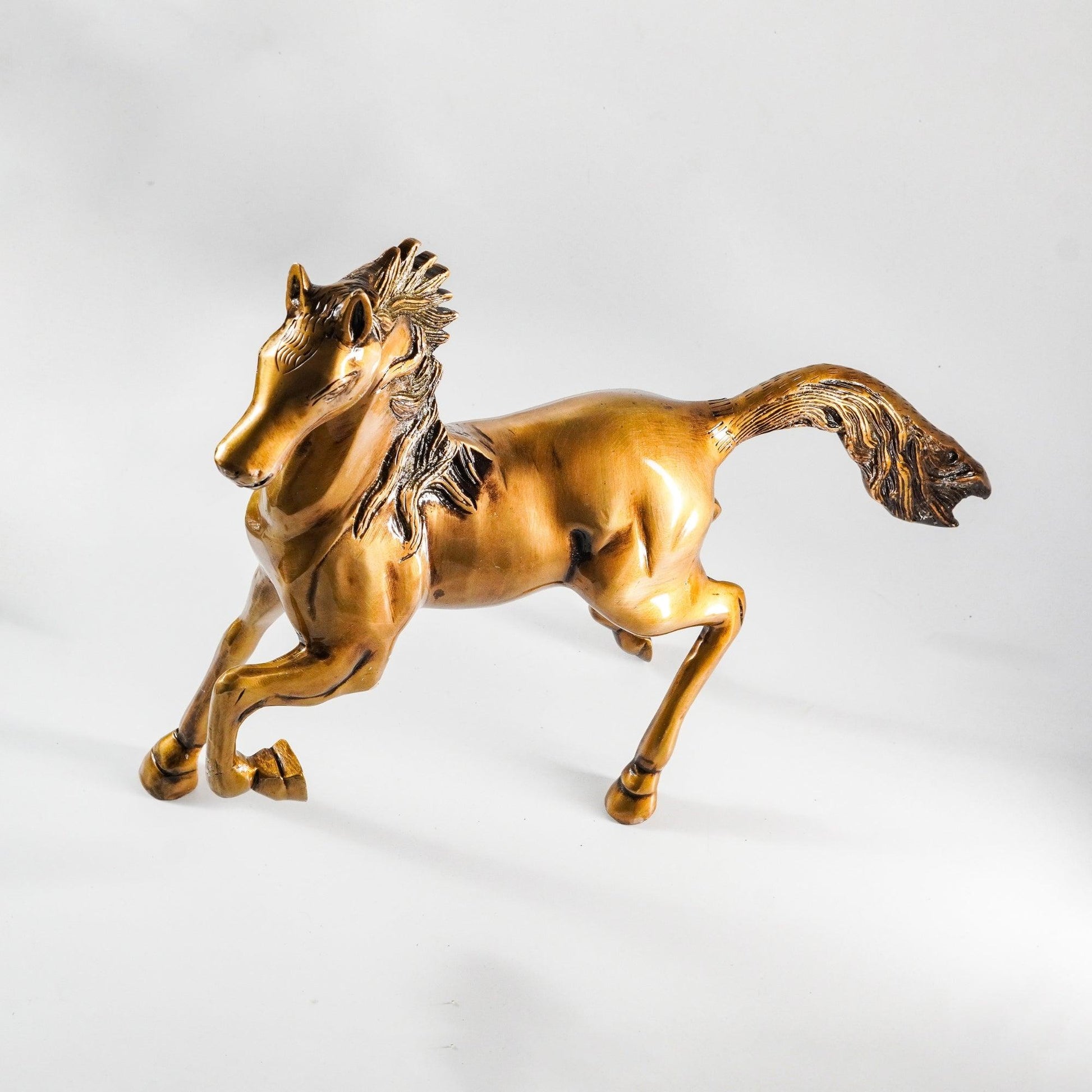 Race Horse Figurine, Antique Showpiece, Brass Metal | VARYRA - VARYRA